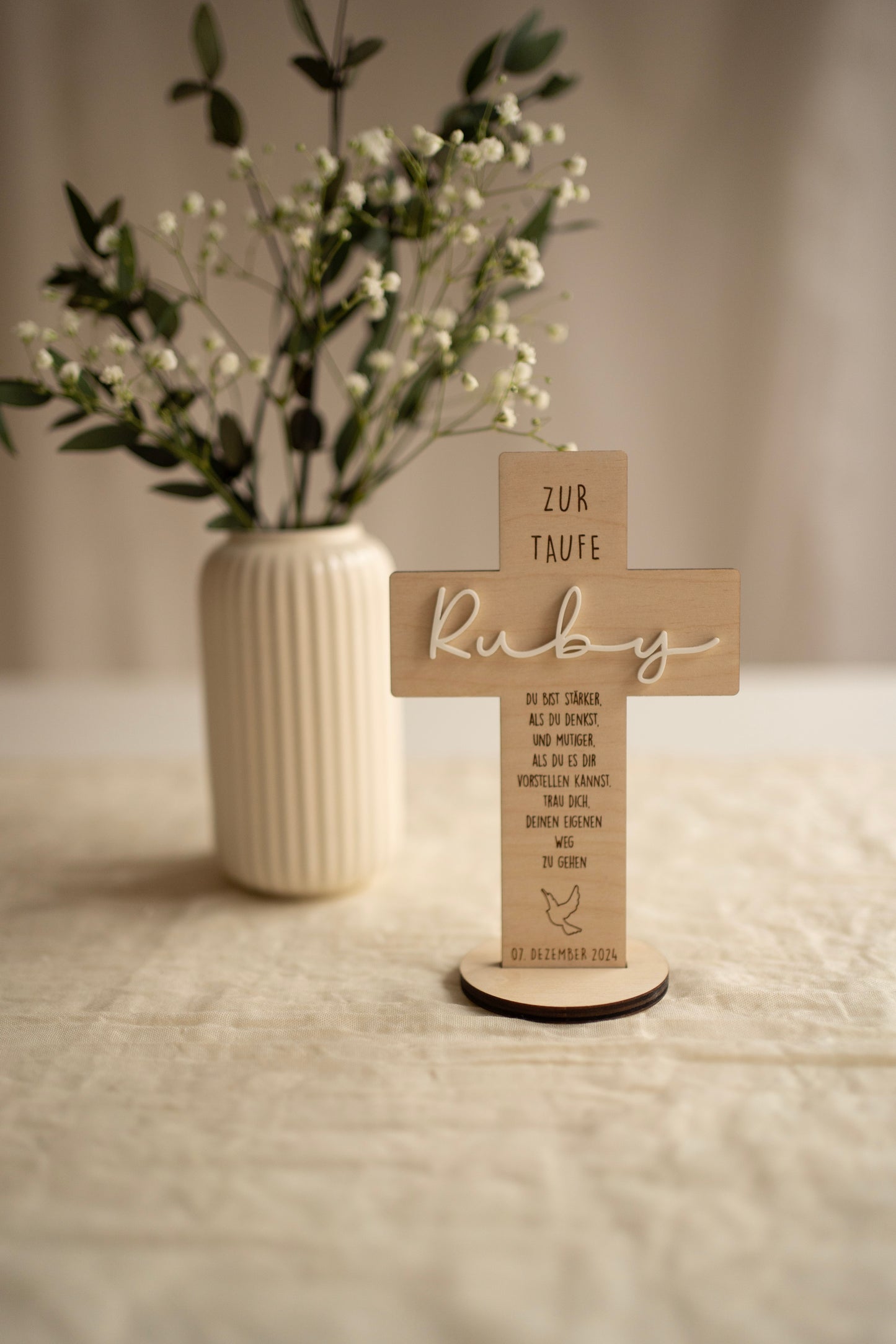 Taufkreuz personalisiert aus Holz