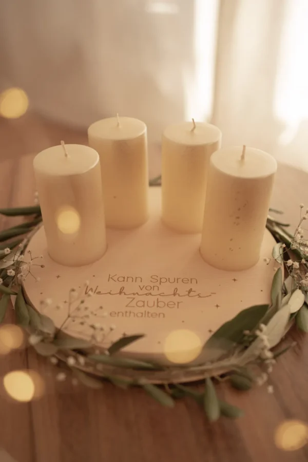 Stimmungsvoller Adventskranz aus Buchenholz – Bild 10