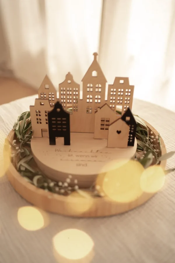 Weihnachtskranz aus Holz – Bild 4