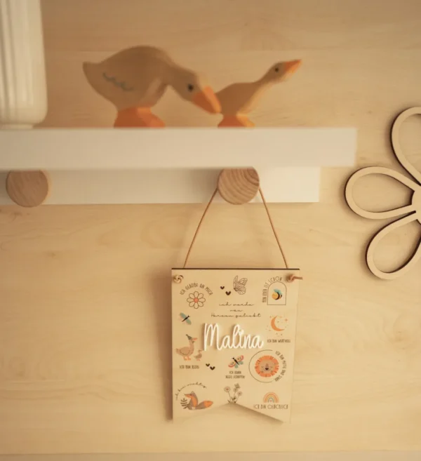 Farbenfrohe personalisierte Affirmationstafel aus Holz – Bild 5