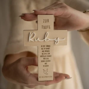 Personalisiertes Taufkreuz